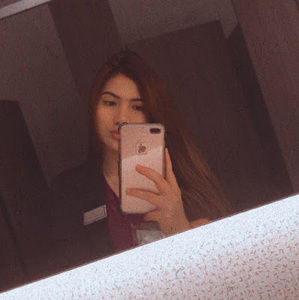 Meet your Posher, Rezelin